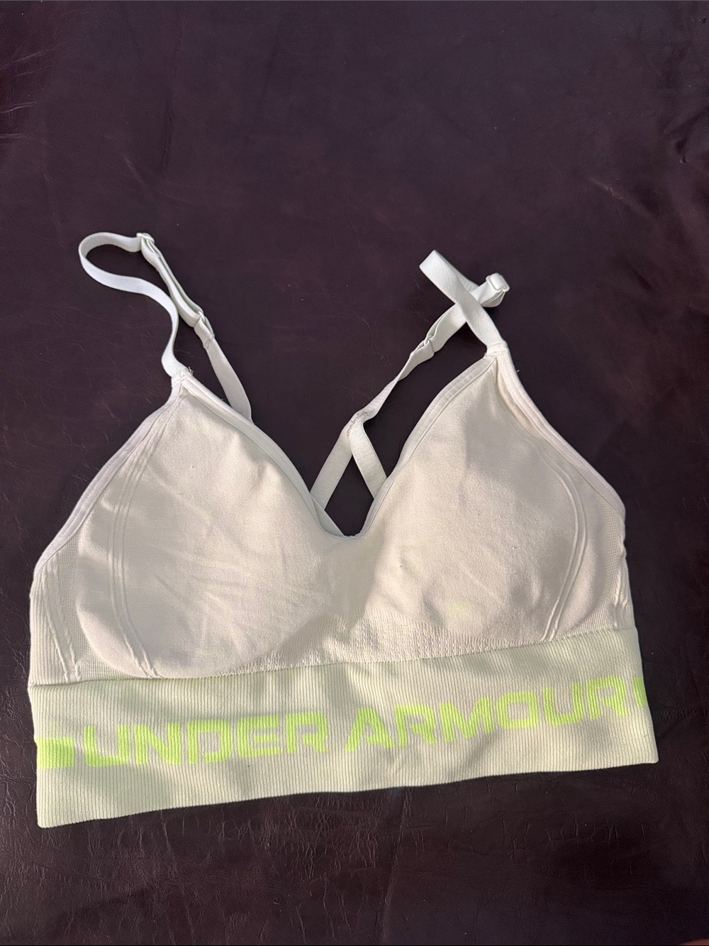Under Armour Soft Light Pink Wireless Seamless Bralette with Neon Logo 29.T